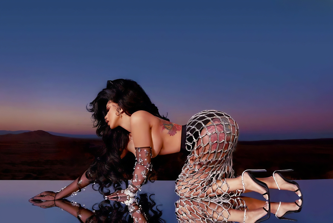 Cardi B — Image 4 of 34