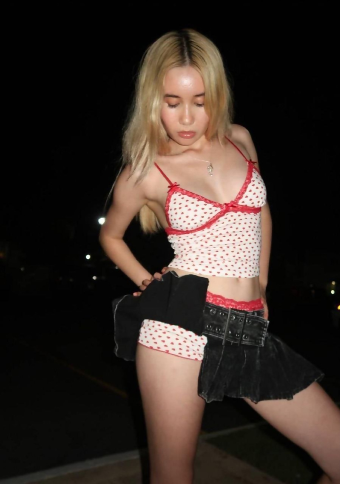 Lil Tay — Image 24 of 34