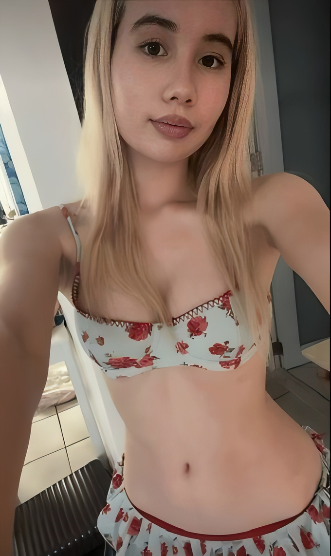 Lil Tay — Image 5 of 99