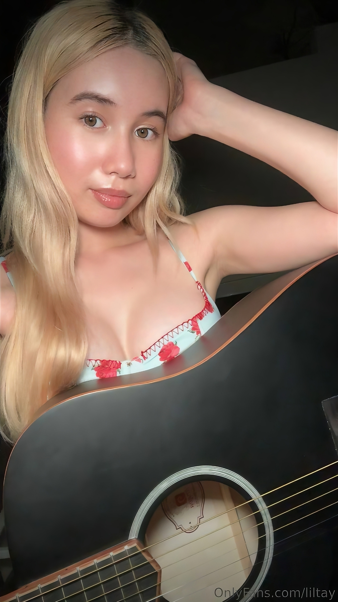 Lil Tay — Image 21 of 99