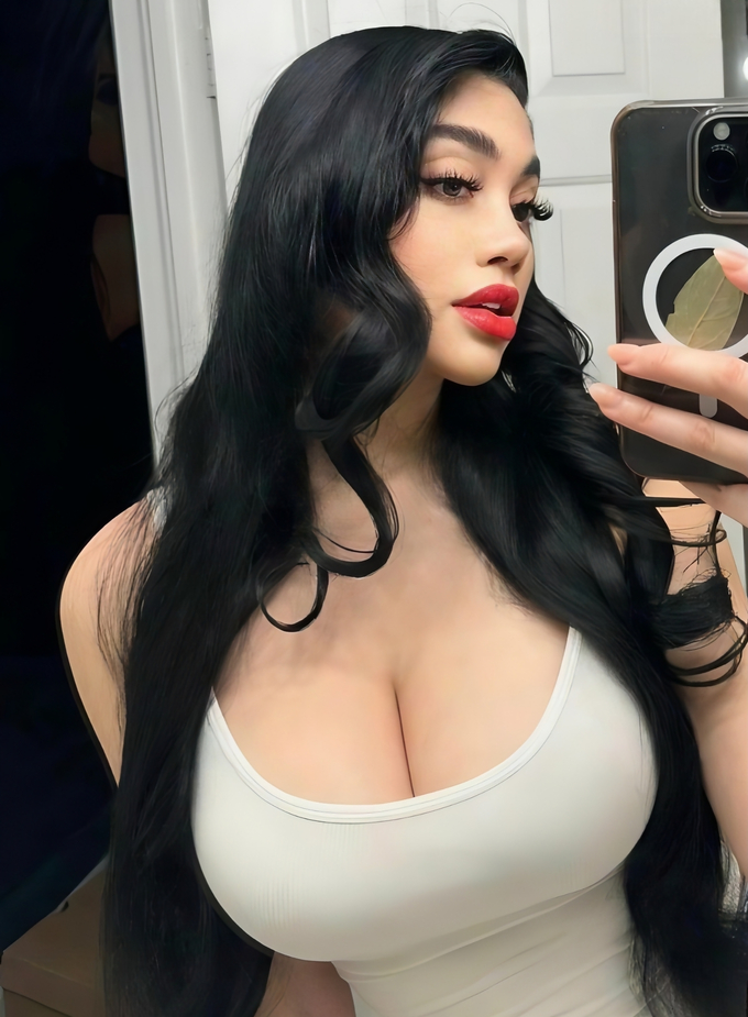 Jailyne Ojeda Leaked Pics — Image 6 of 103