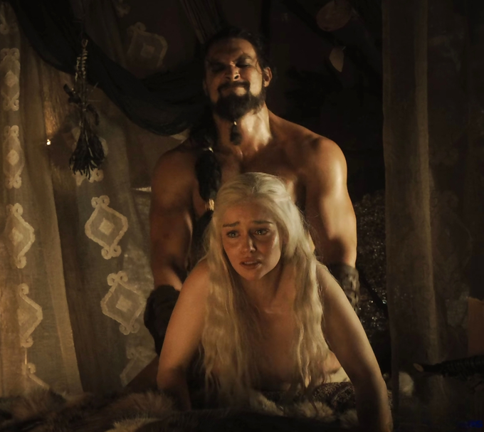 Emilia Clarke Leaked Pics — Image 14 of 22