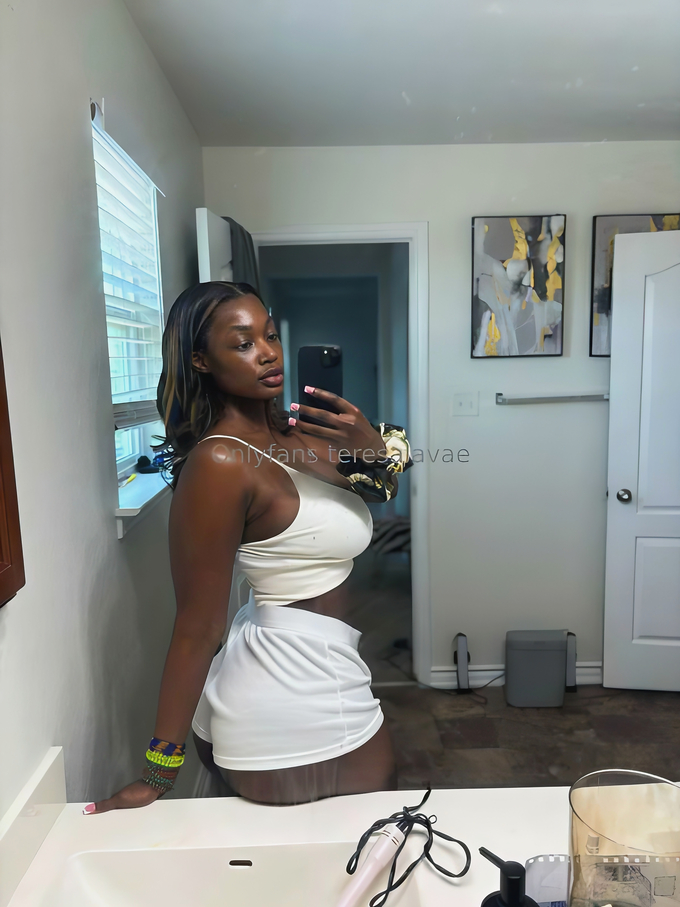 Teresa Lavae Leaked Pics — Image 10 of 80