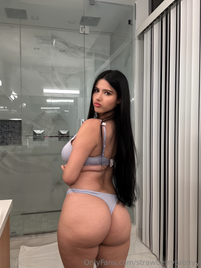 Strawberrytabby Leaked Pics — Image 6 of 199