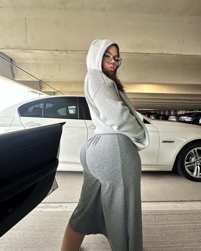 Mtvkay18 Leaked Pics — Image 8 of 55
