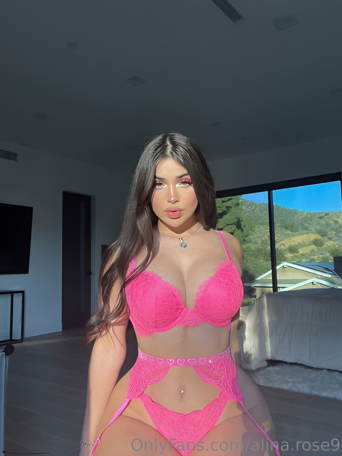 Alinaxrose Leaked Pics — Image 23 of 130