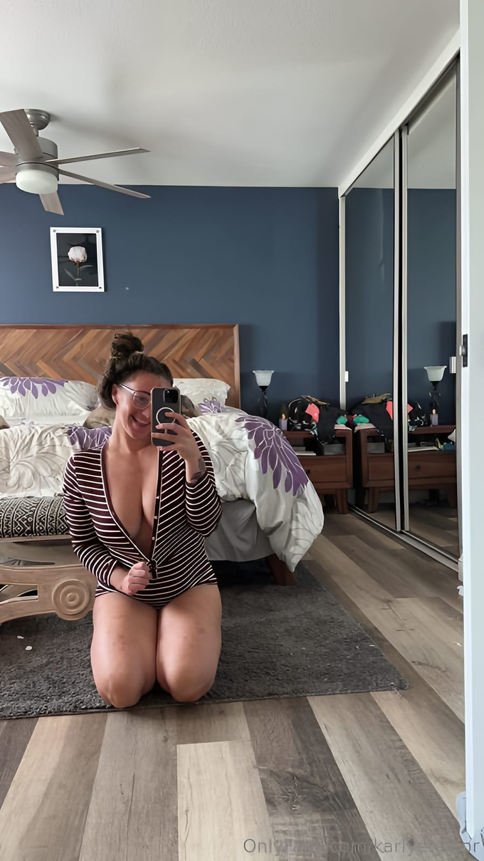 Karlyetaylor Leaked Pics — Image 4 of 441