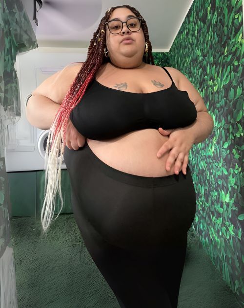 Pinkythefeedee