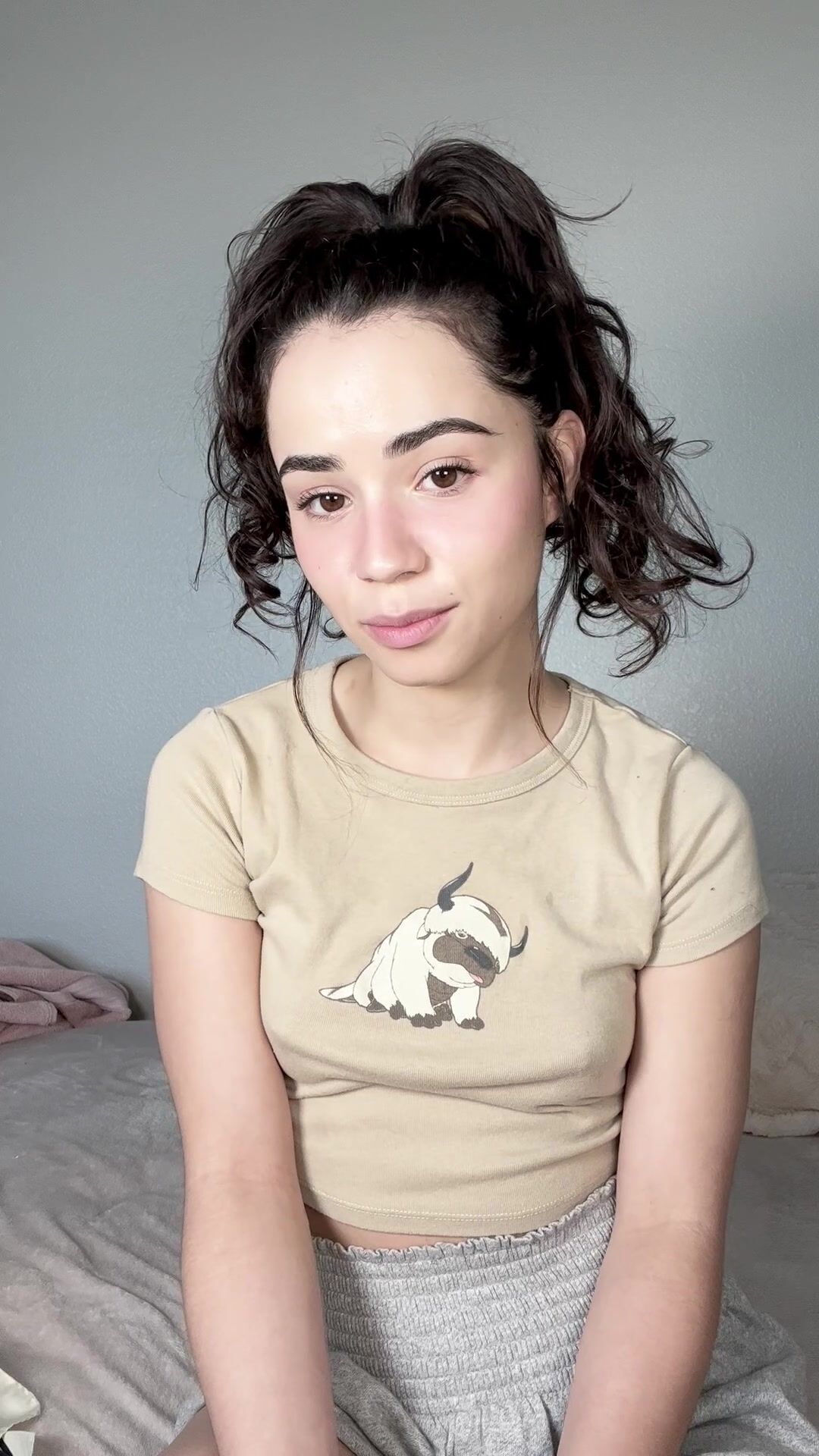Jameliz Makes A JOI Video For Her Long-Distance Boyfriend | PimpBunny