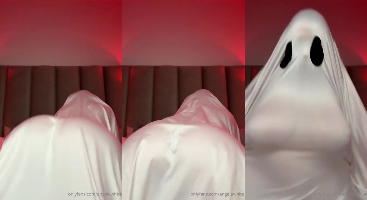 Angela White A Horny Ghost | PimpBunny