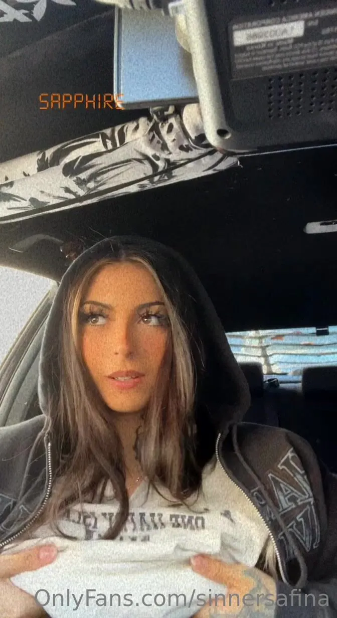 Sinnersafina Lifts Shirt Exposing Her Nipples | PimpBunny